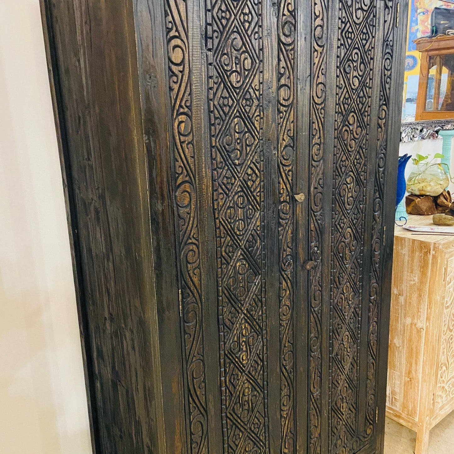 Armoire ethnique viking Armoire tribale celtique