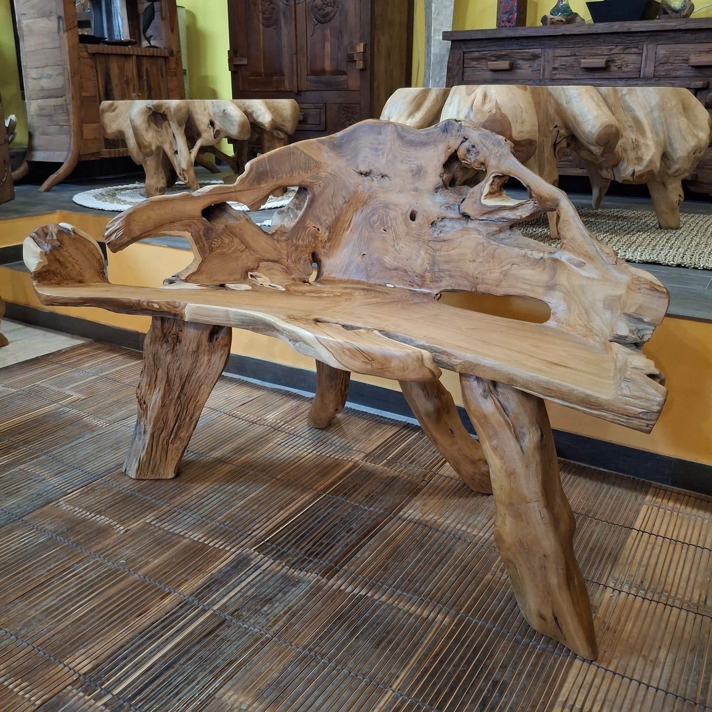 Panchina etnica in radice di legno teak