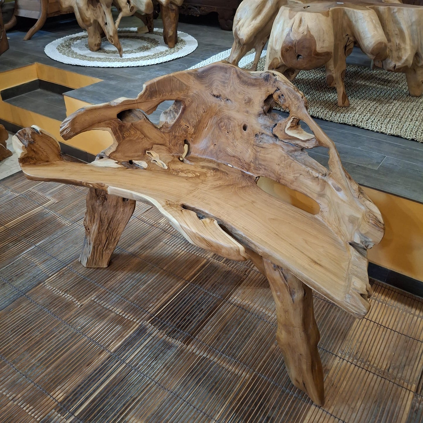 Panchina etnica in radice di legno teak