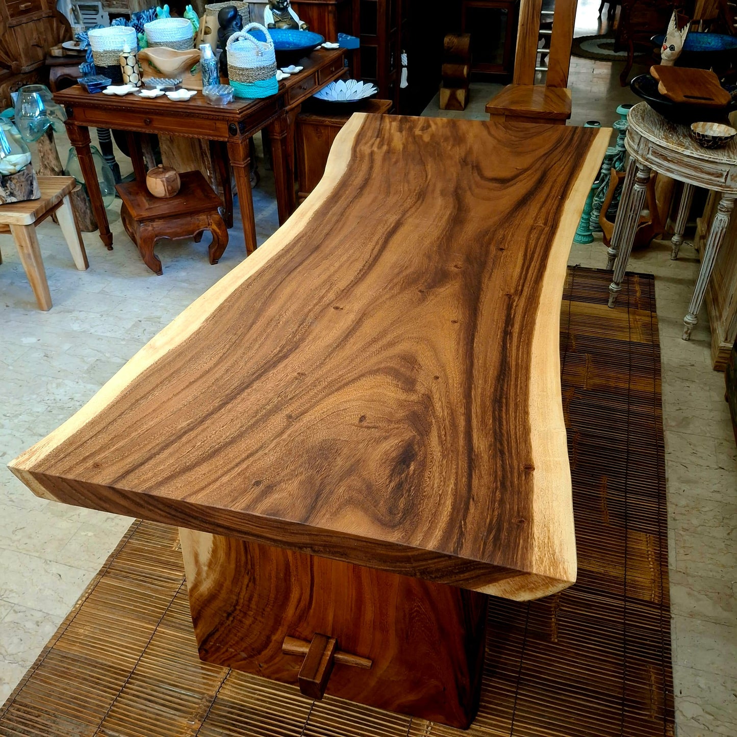 Tavolo etnico fetta intera legno suar