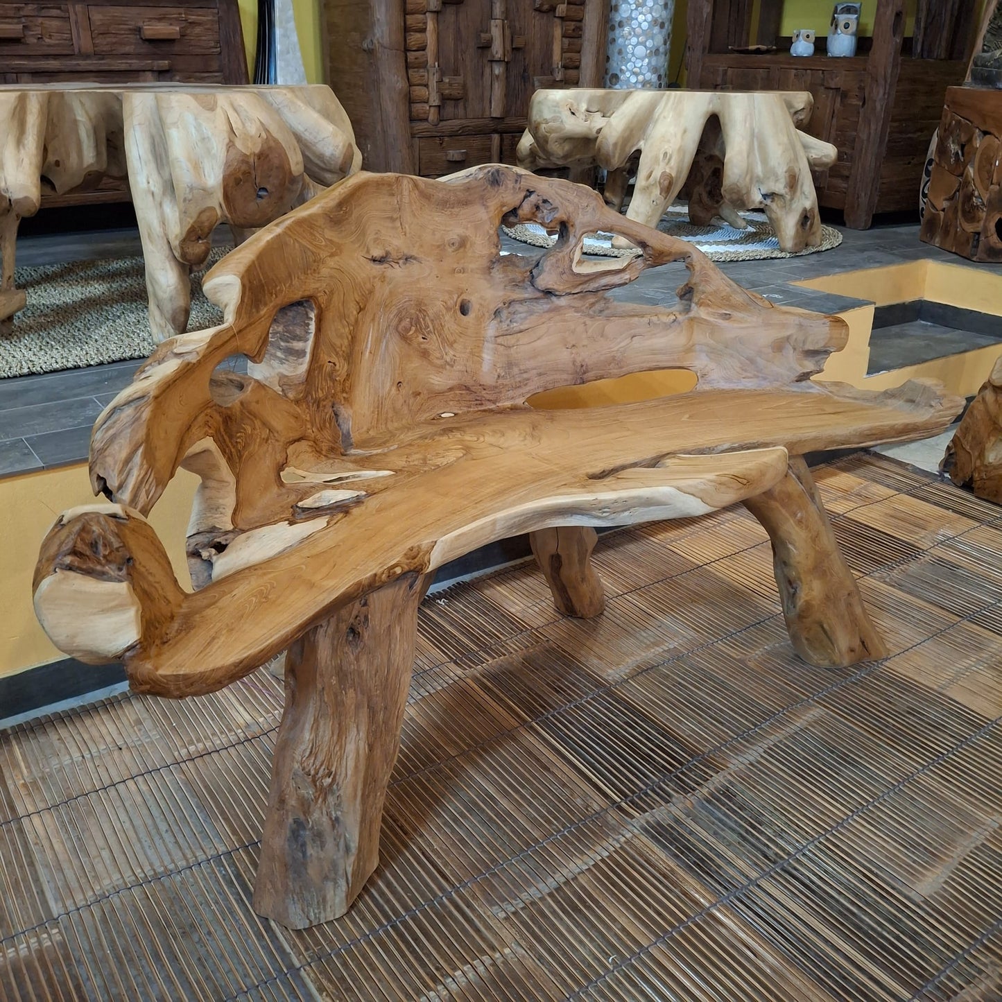 Panchina etnica in radice di legno teak