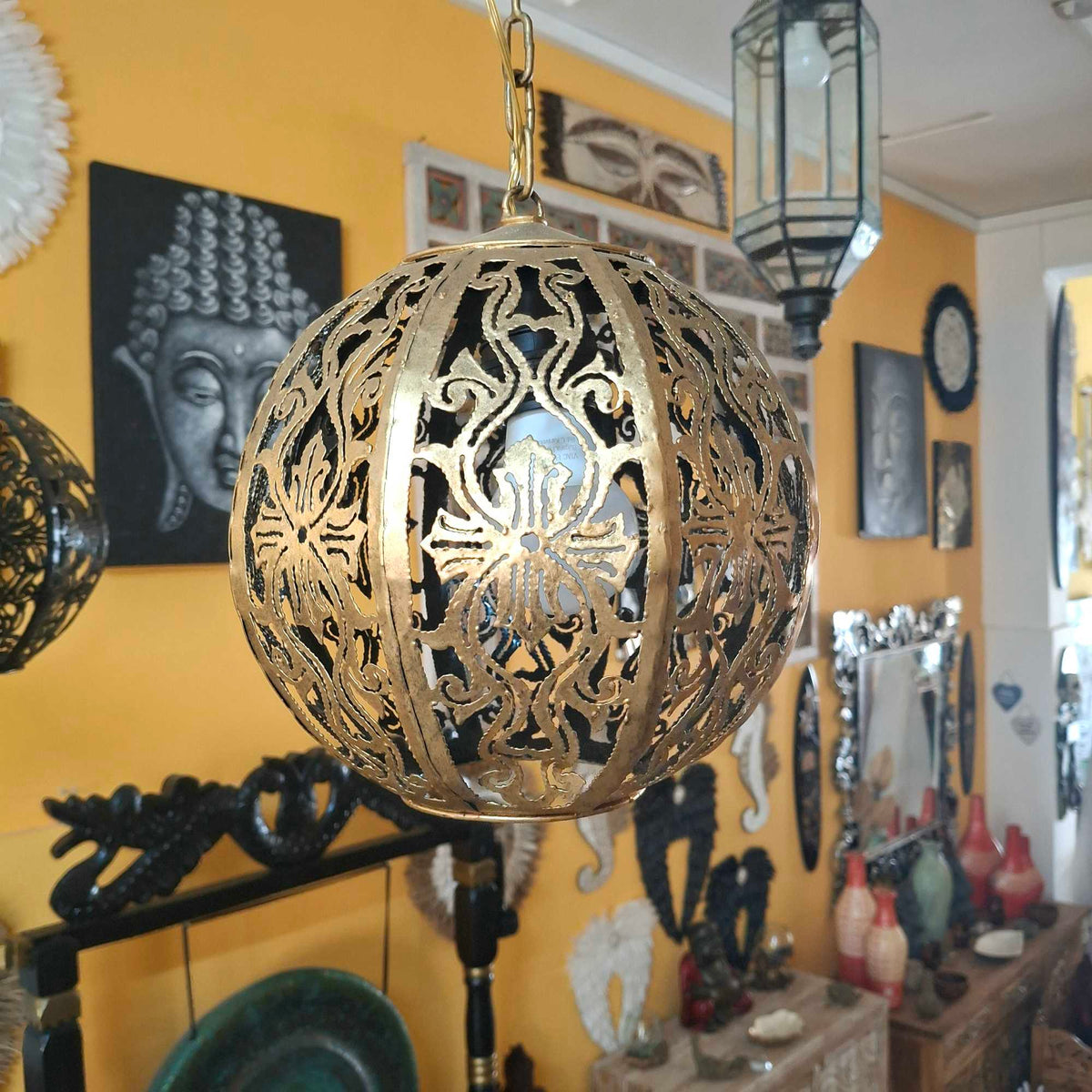 Lampadario etnico orientale in ferro battuto