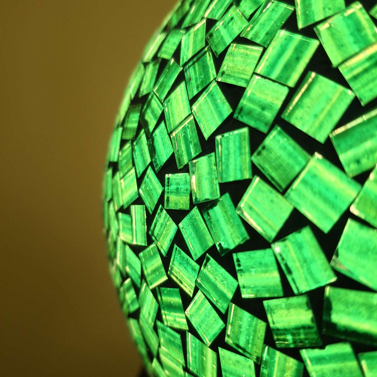 Lampada da tavolo etnica in mosaico di vetro a cigno - ETNICBAY