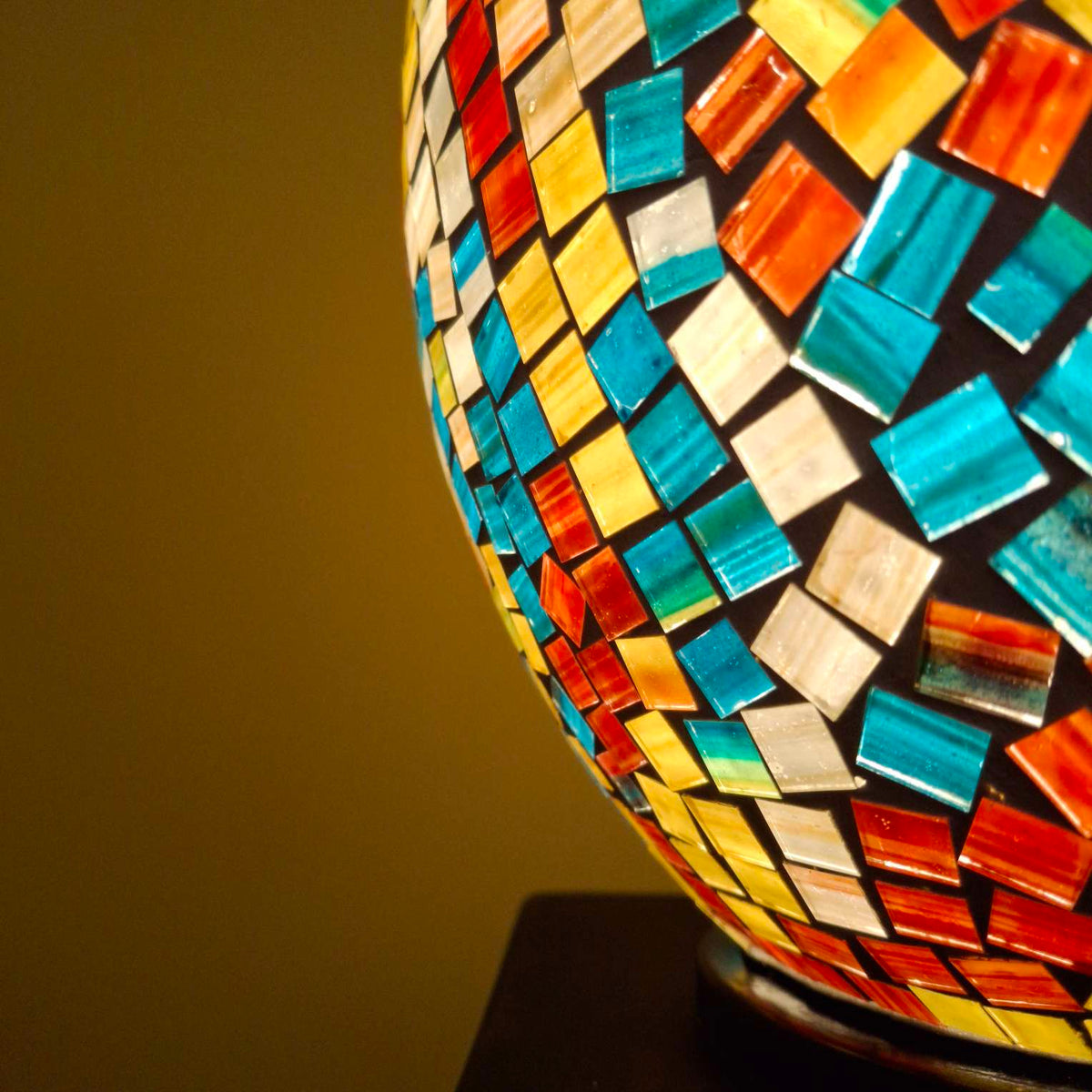 Lampada etnica da tavolo abatjour in vetro
