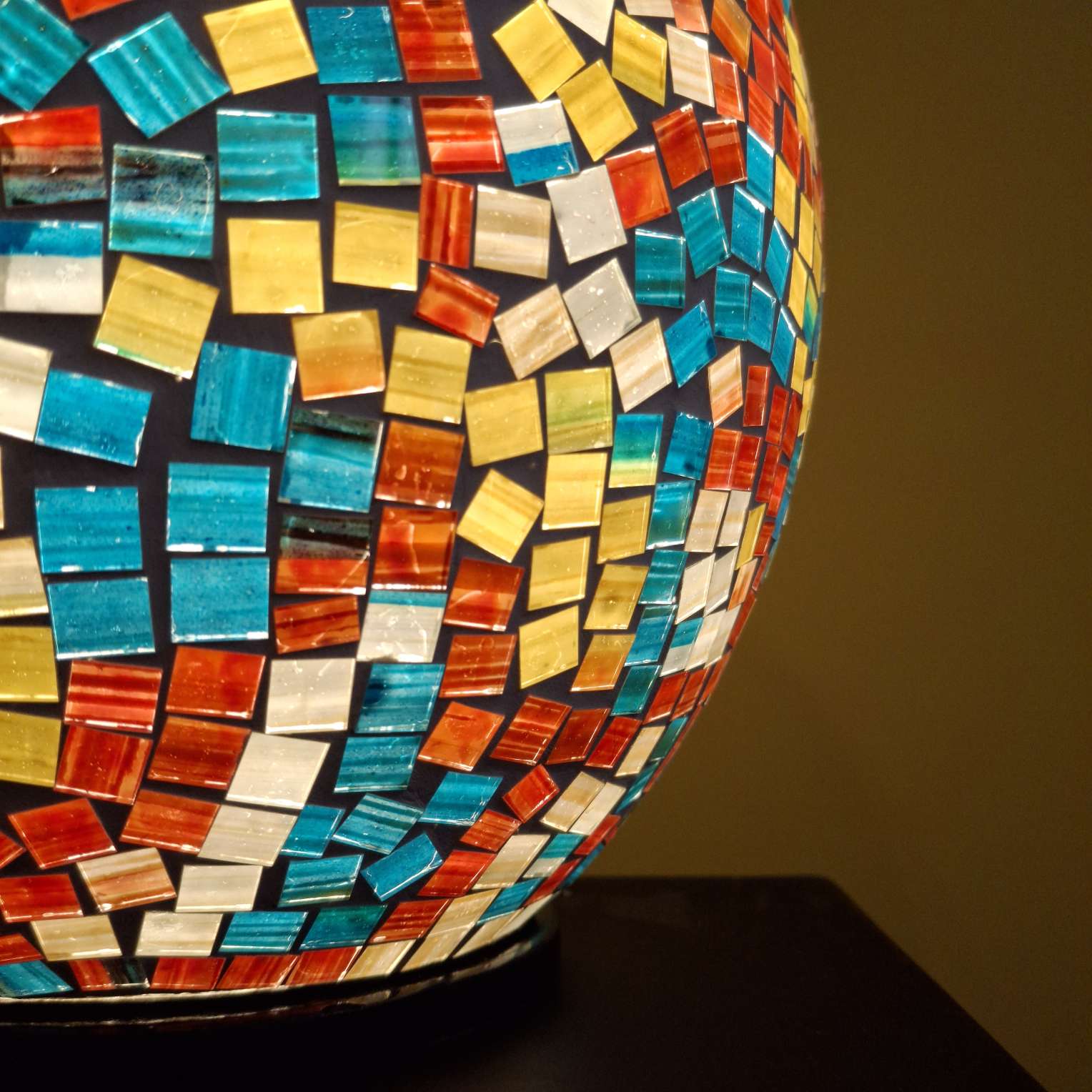 Lampada etnica multicolore da tavolo luce ambient - ETNICBAY
