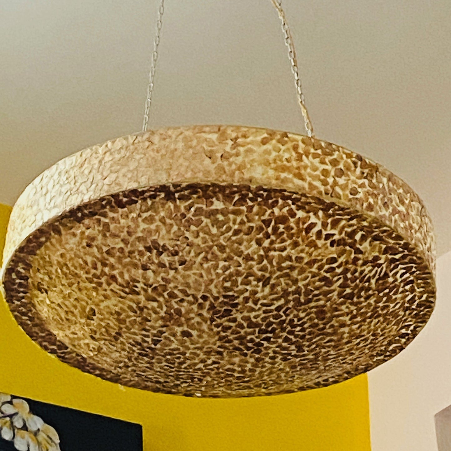 Plafonnier lustre en nacre dorée