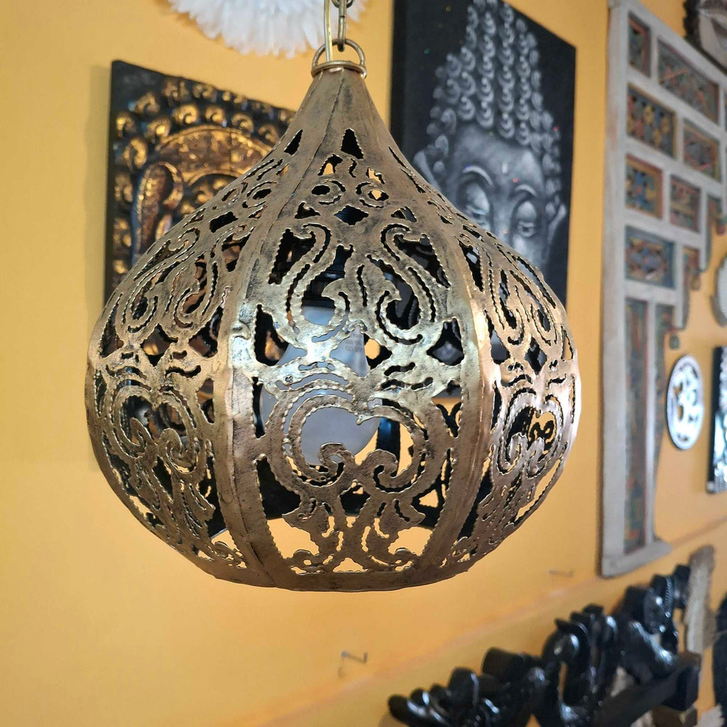 Lampadario etnico esotico ferro battuto dorato