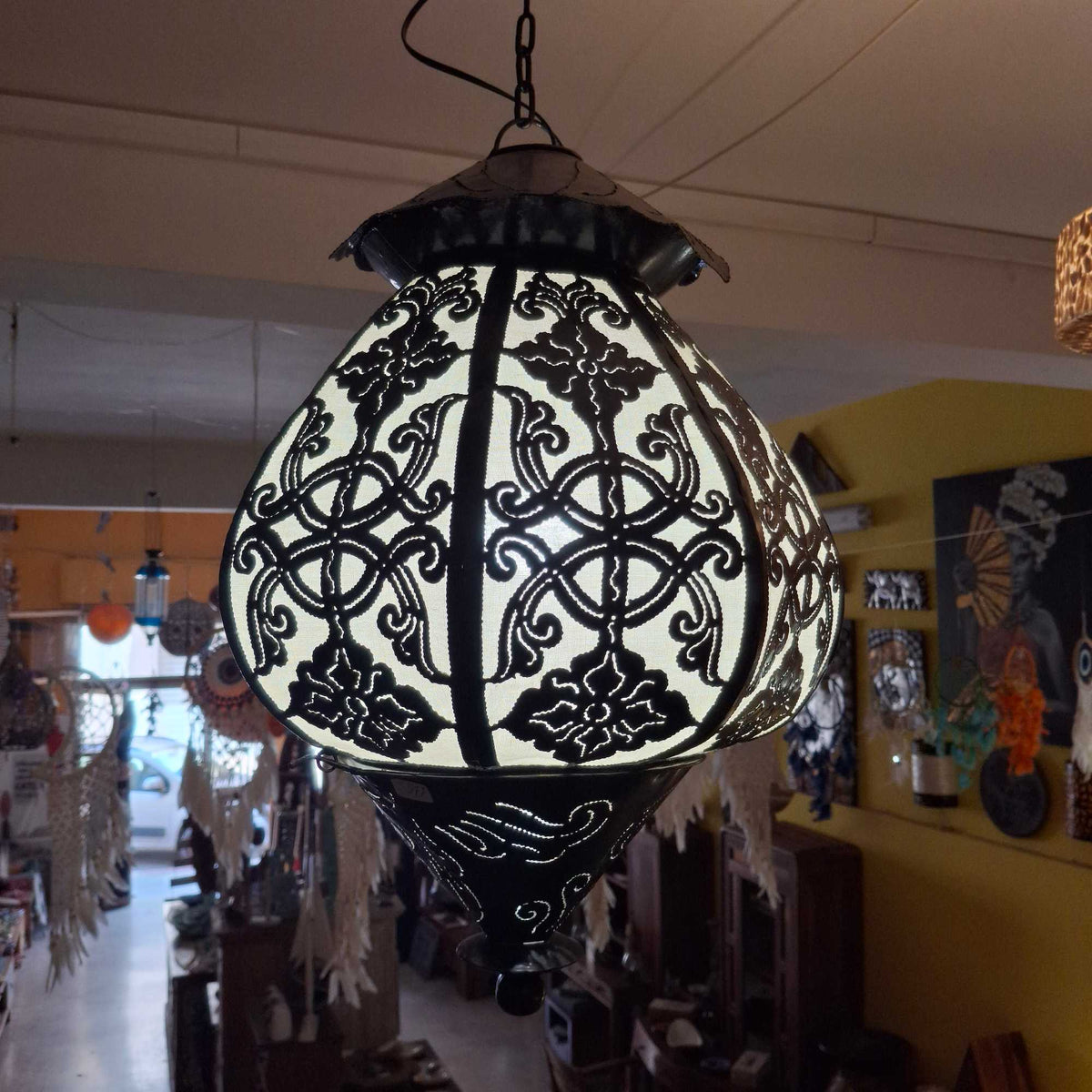 Lampadario etnico orientale in tessuto e ferro