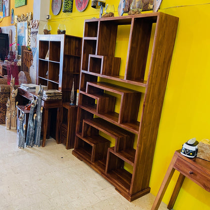 Libreria minimal teak massello ripiani irregolari