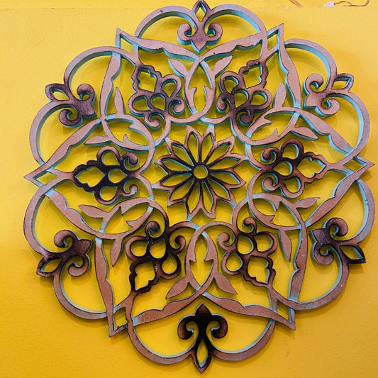 Peinture ethnique mandala fleur de lotus sacrée