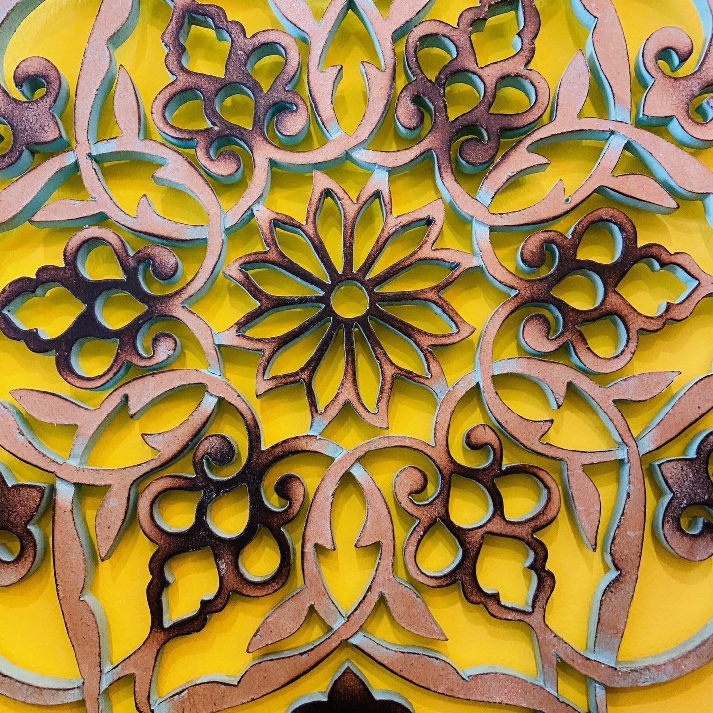 Peinture ethnique mandala fleur de lotus sacrée