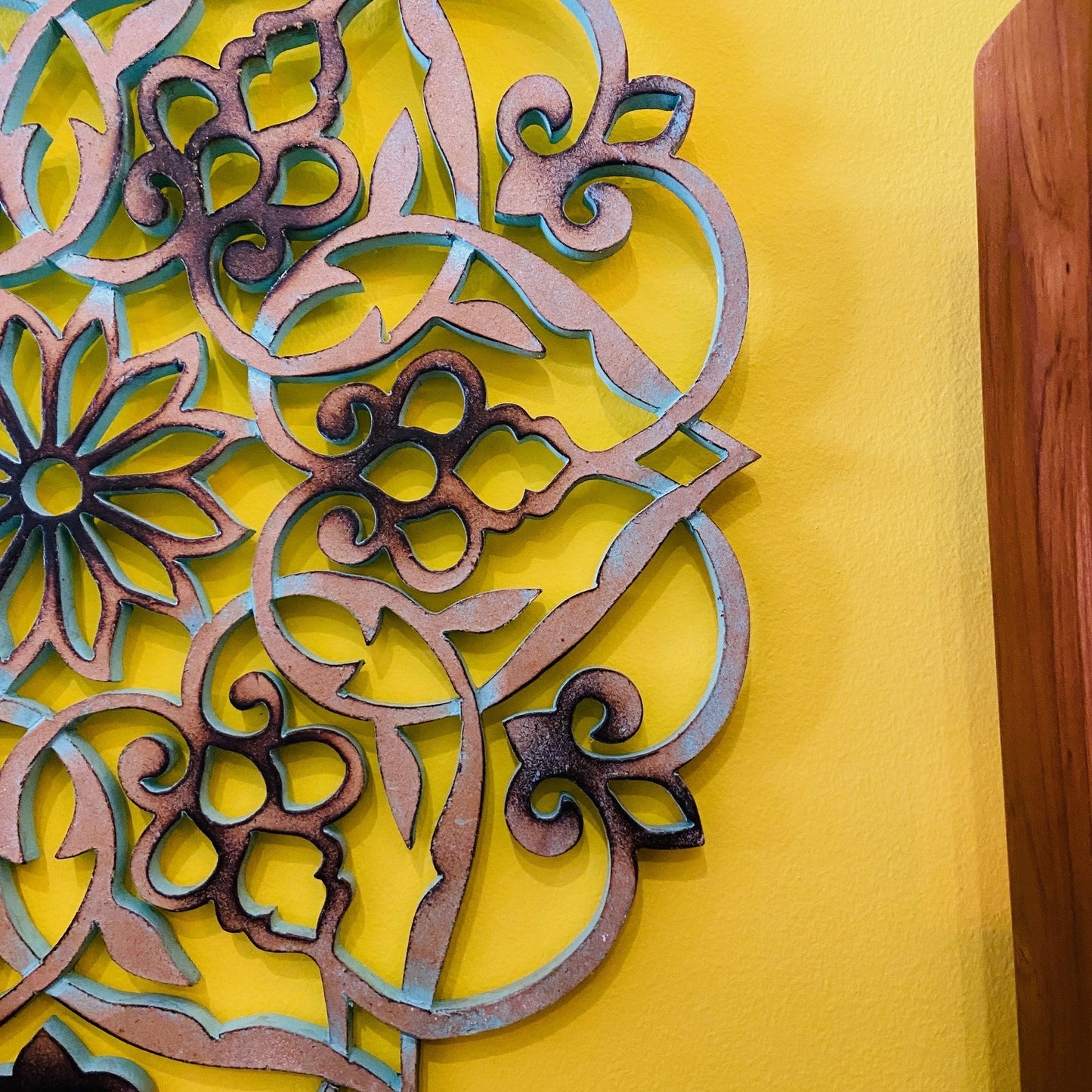 Peinture ethnique mandala fleur de lotus sacrée