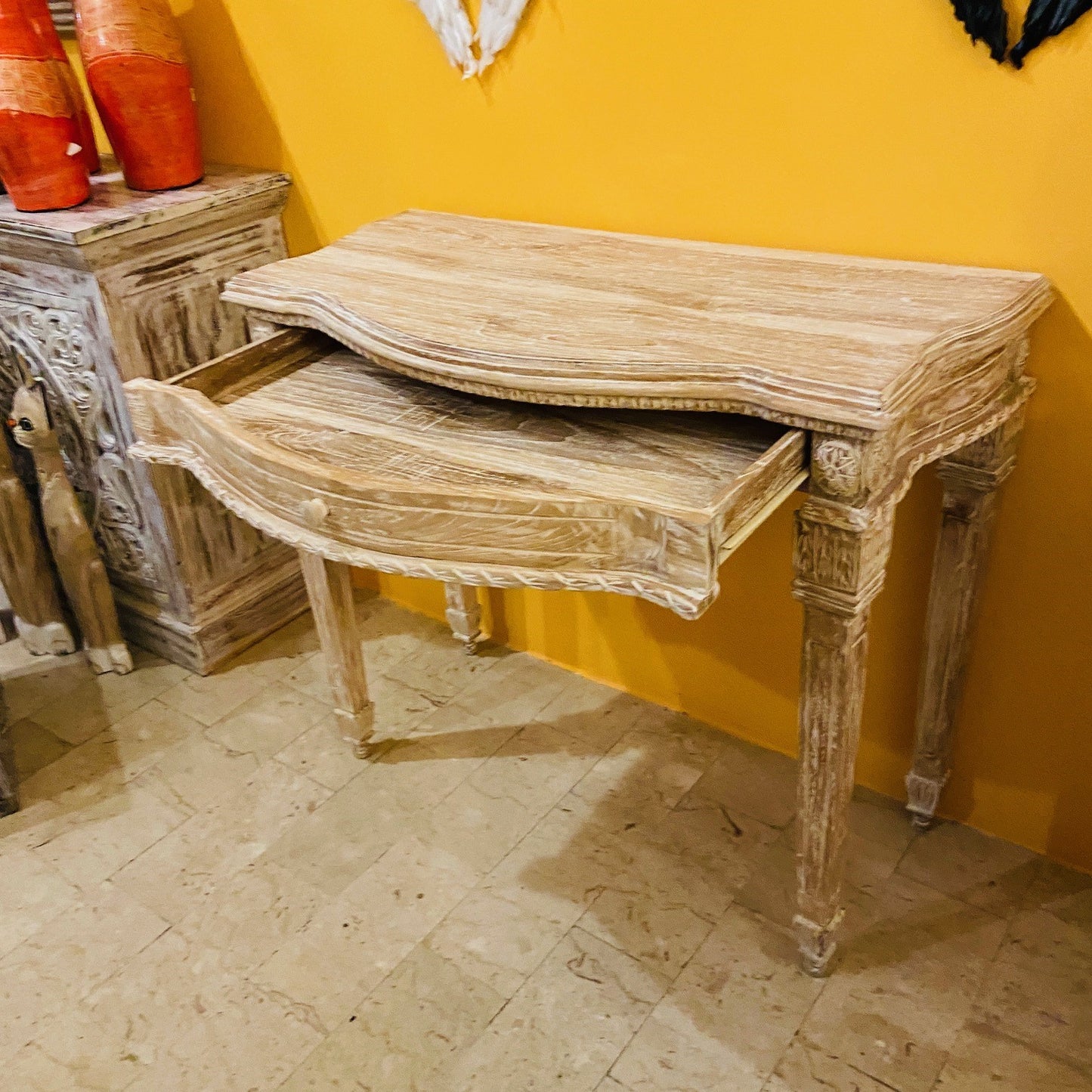 Bureau ethnique en teck Bureau colonial shabby
