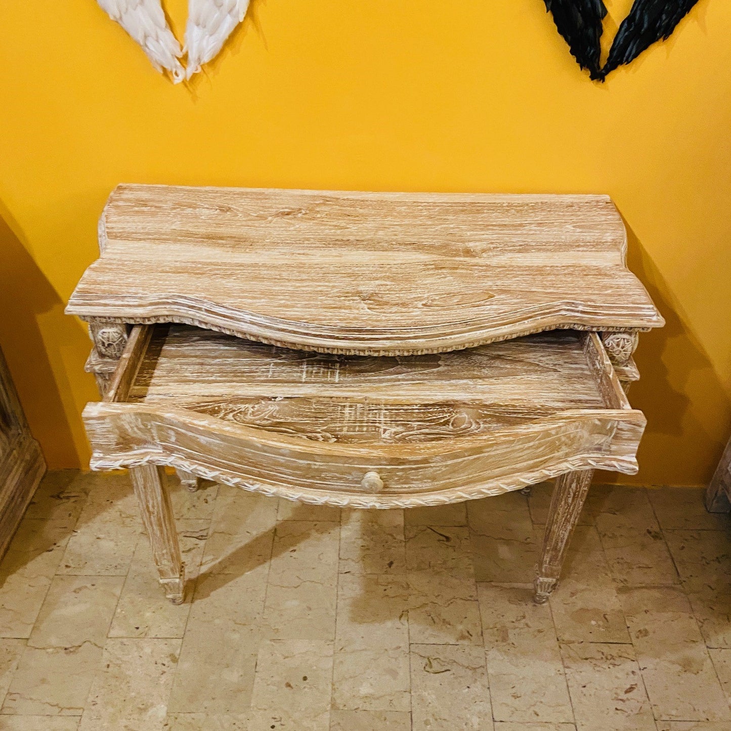 Bureau ethnique en teck Bureau colonial shabby