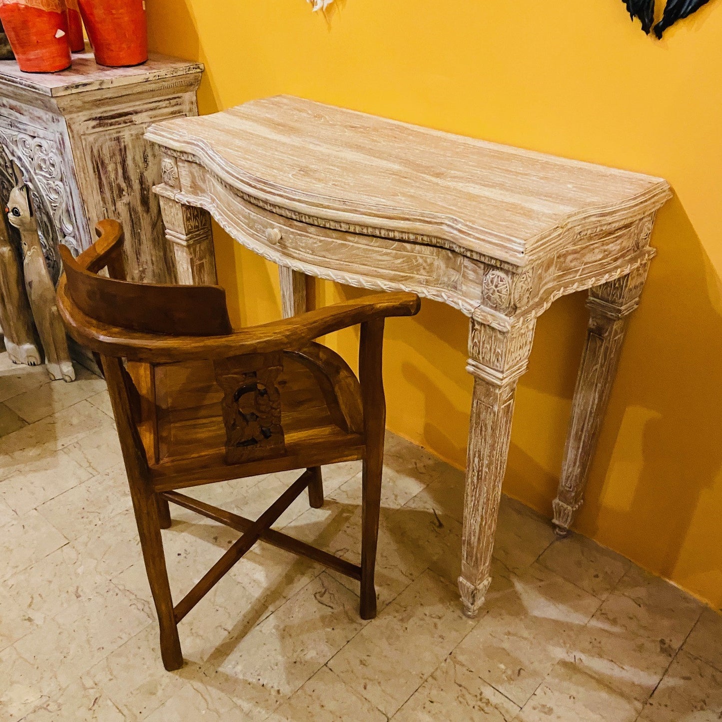 Bureau ethnique en teck Bureau colonial shabby
