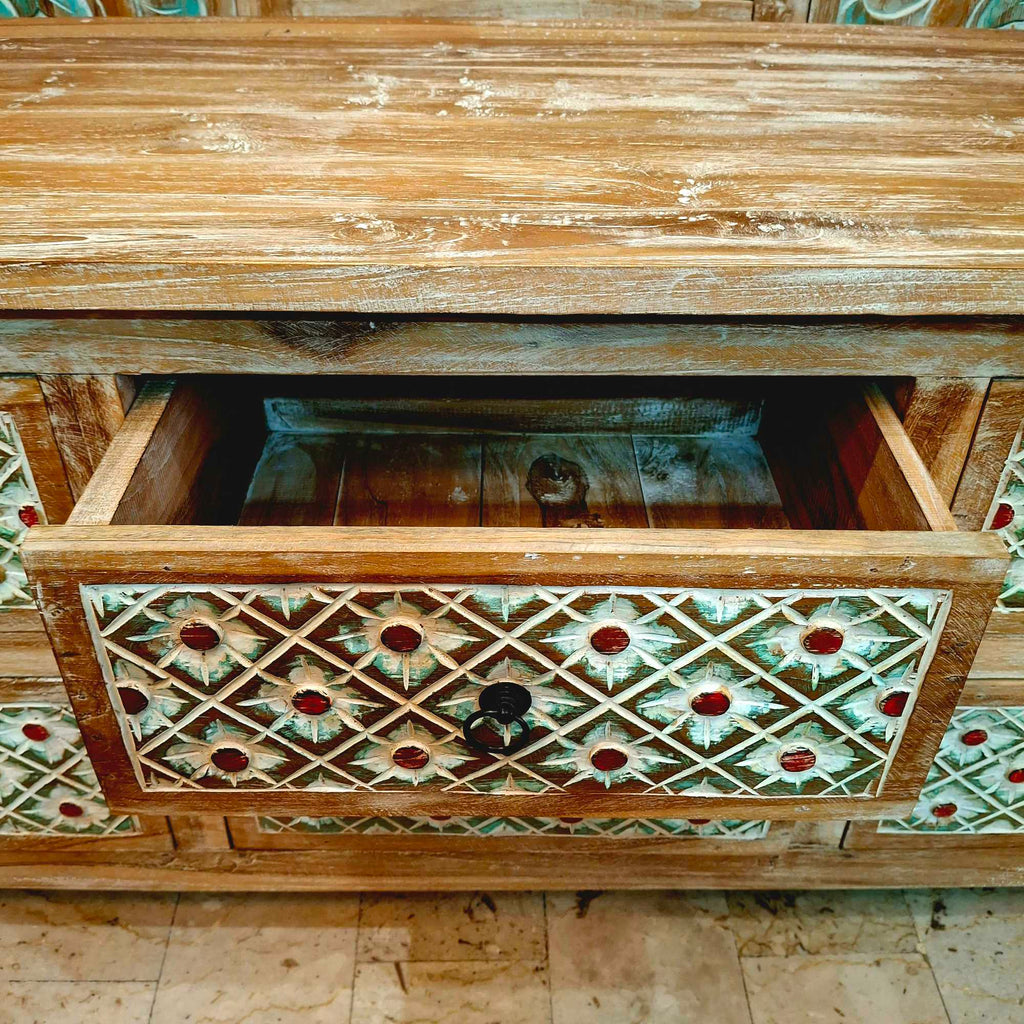 Ethnisches Lowboard mit TV-Ablage und Schubladen im Shabby-Chic-Stil