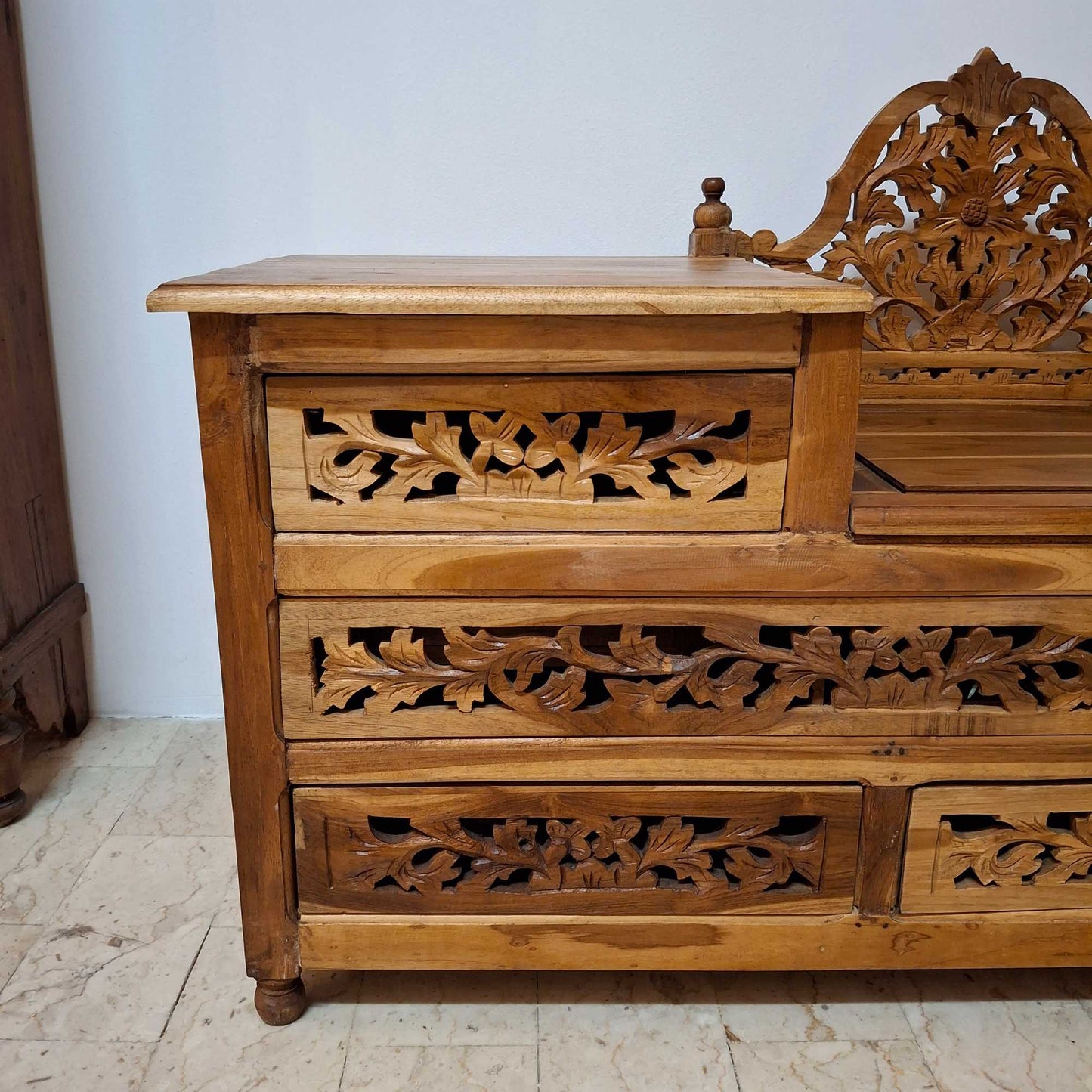 Fauteuil conteneur d'entrée ethnique