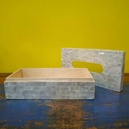 Modern tissue holder in silver mother of pearl