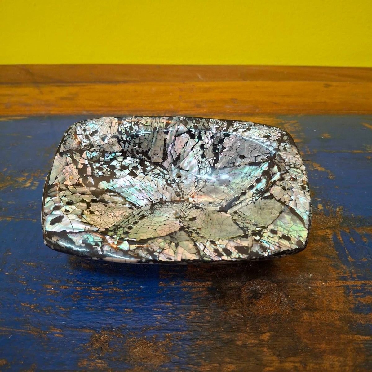 Porta incenso etnico in madre perla porta sapone