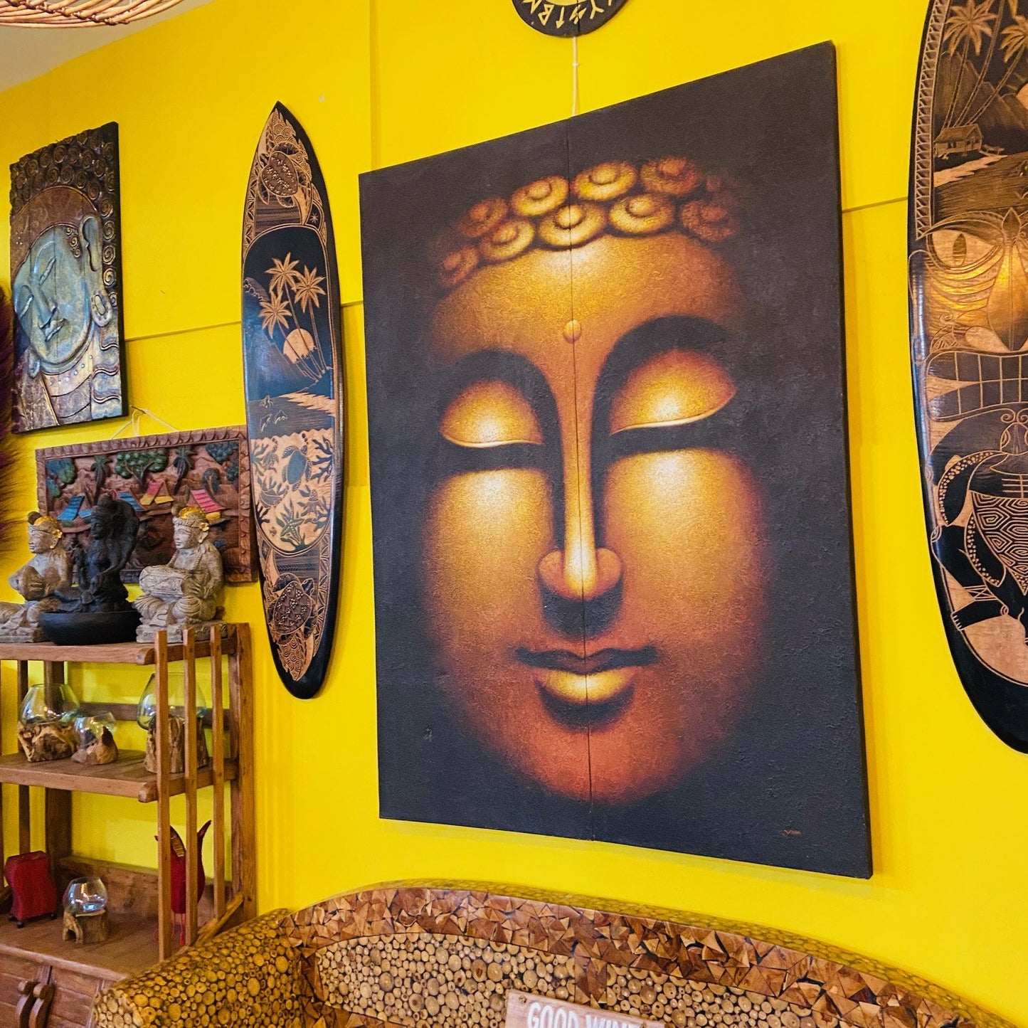 Peinture ethnique Bouddha sur toile peinte en or et noir