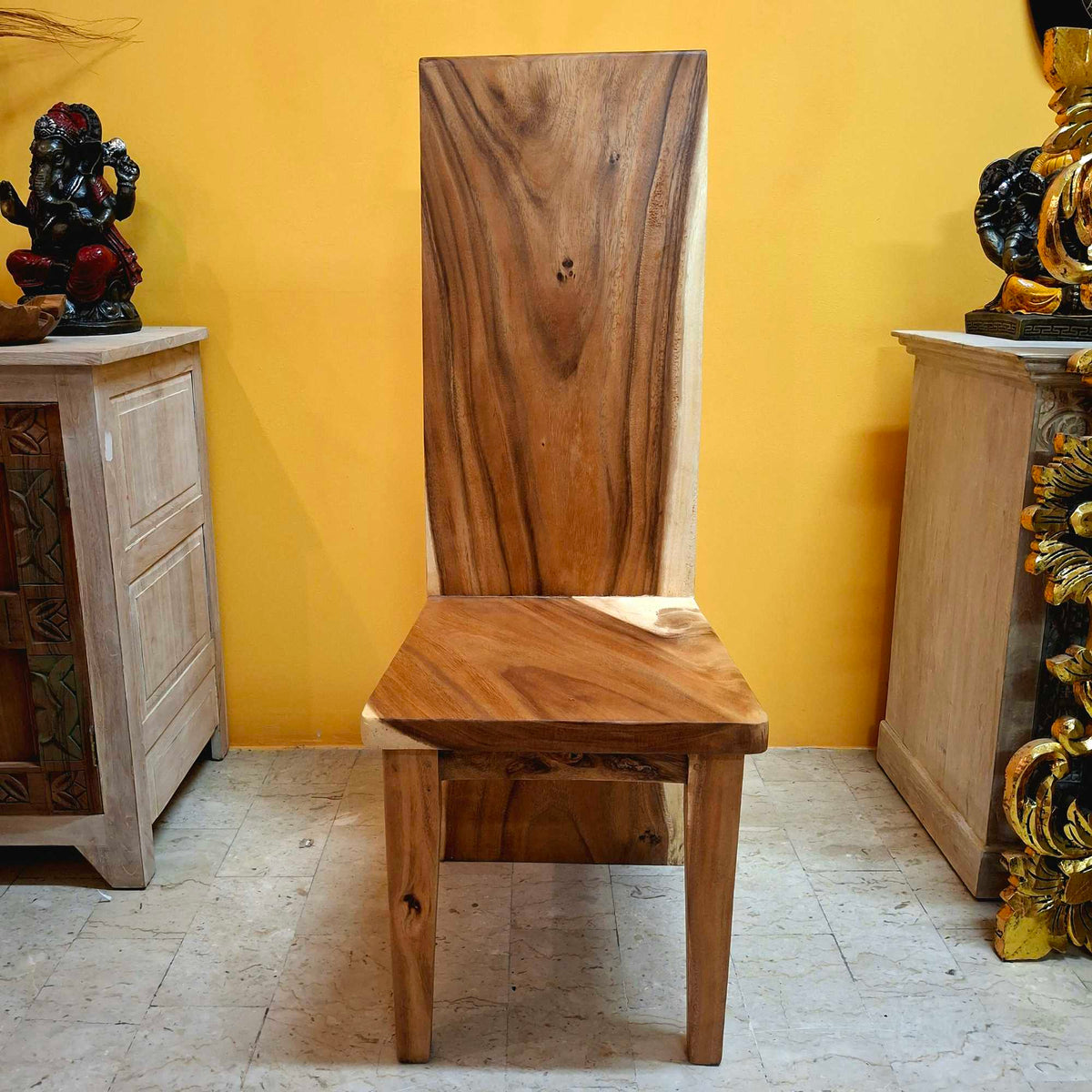 Sedia etnica legno massello con schienale alto
