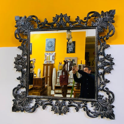 Miroir de style ethnique avec cadre en bois baroque