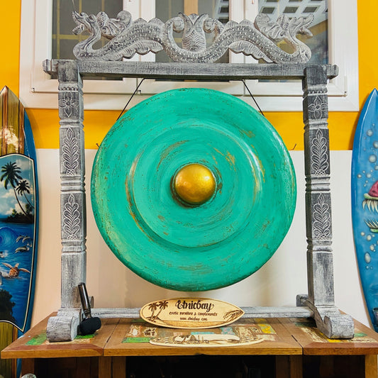 Méditation professionnelle orientale gong yoga om