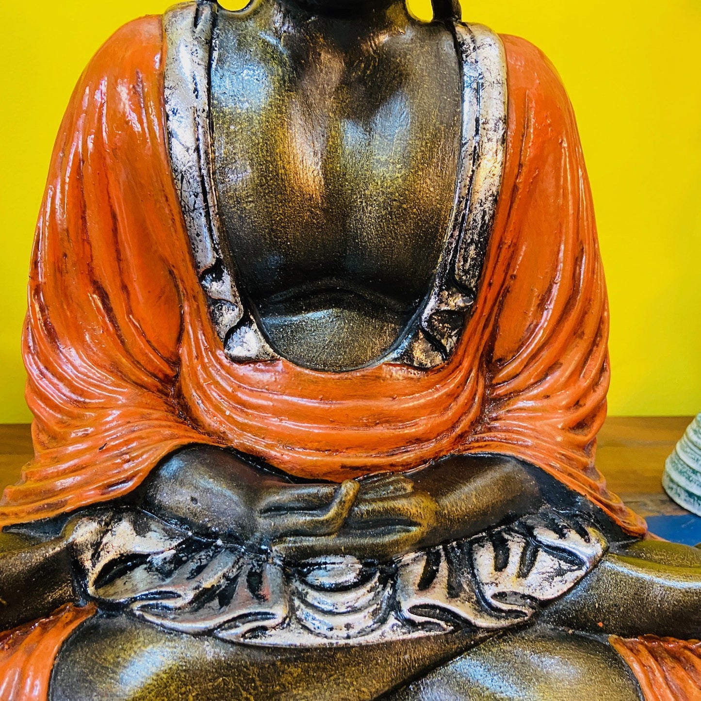 Buddha meditazione statua etnica arte orientale