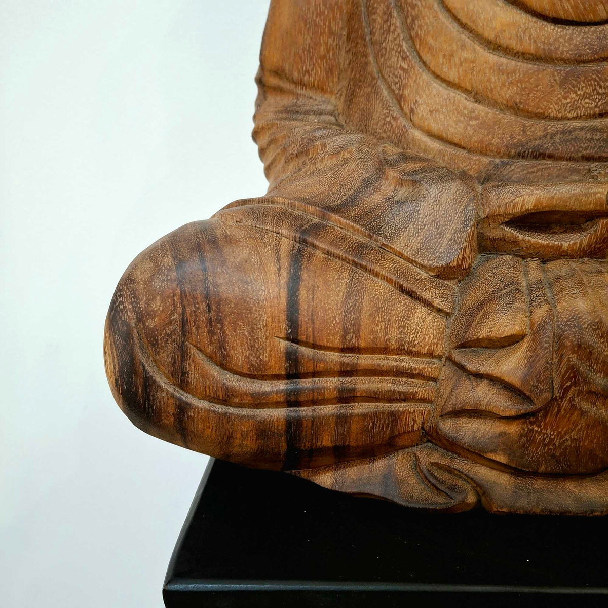 Statuetta Buddha legno suar in meditazione