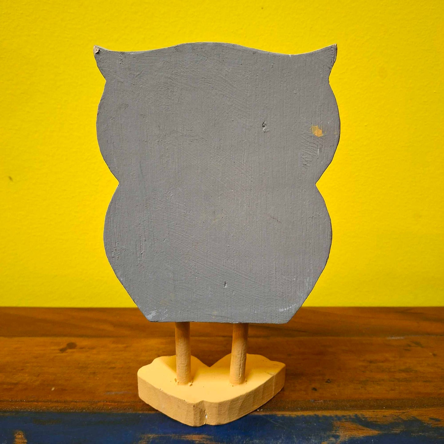 Decorative wooden owl figurine ornament