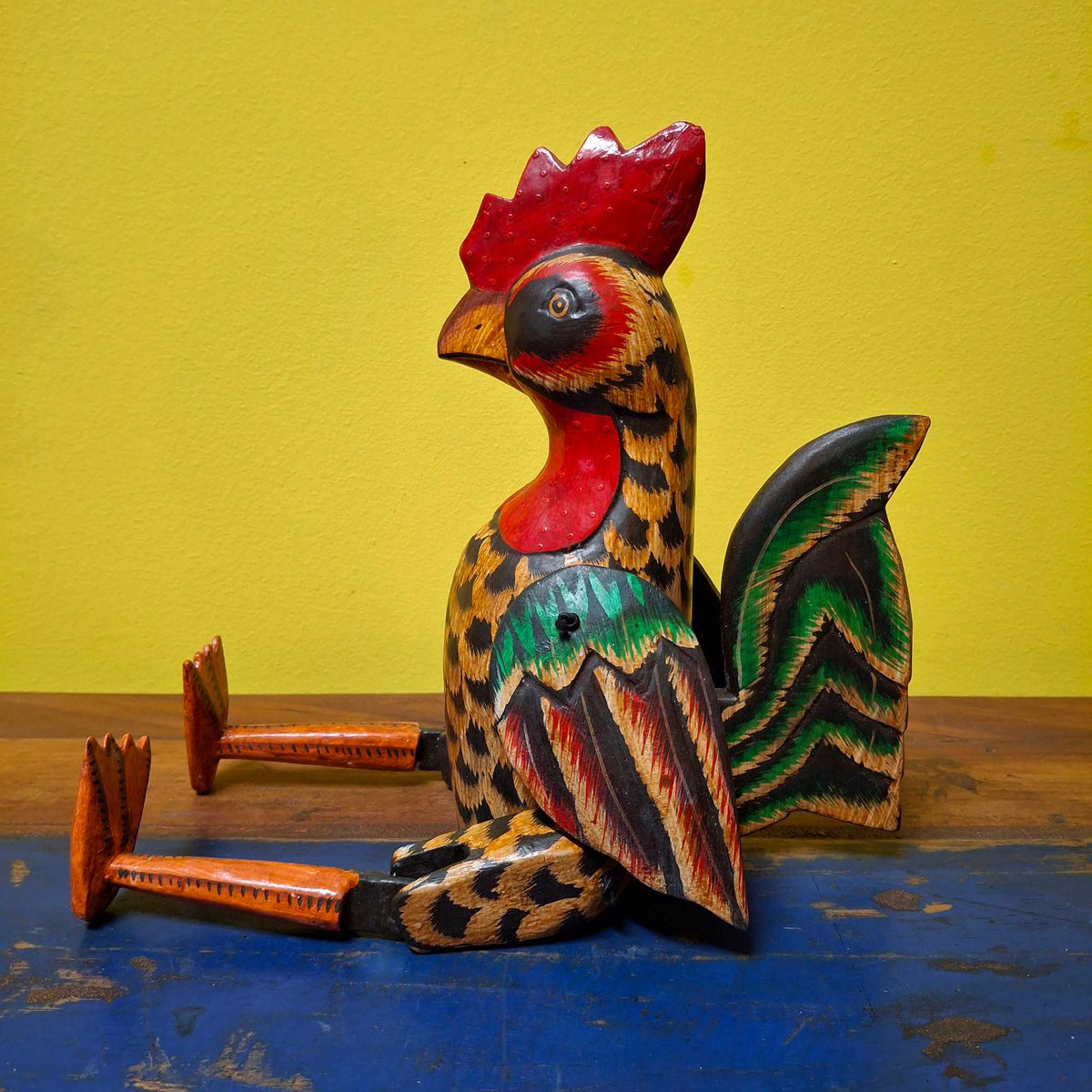 Statuetta gallo in legno burattino decorativo