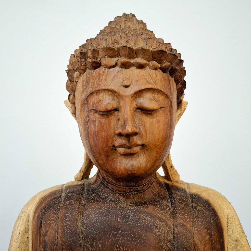 Meditierender Buddha, Figur aus Suar-Holz