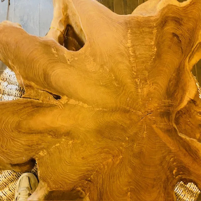 Tavolino da salotto etnico radice di teak intera