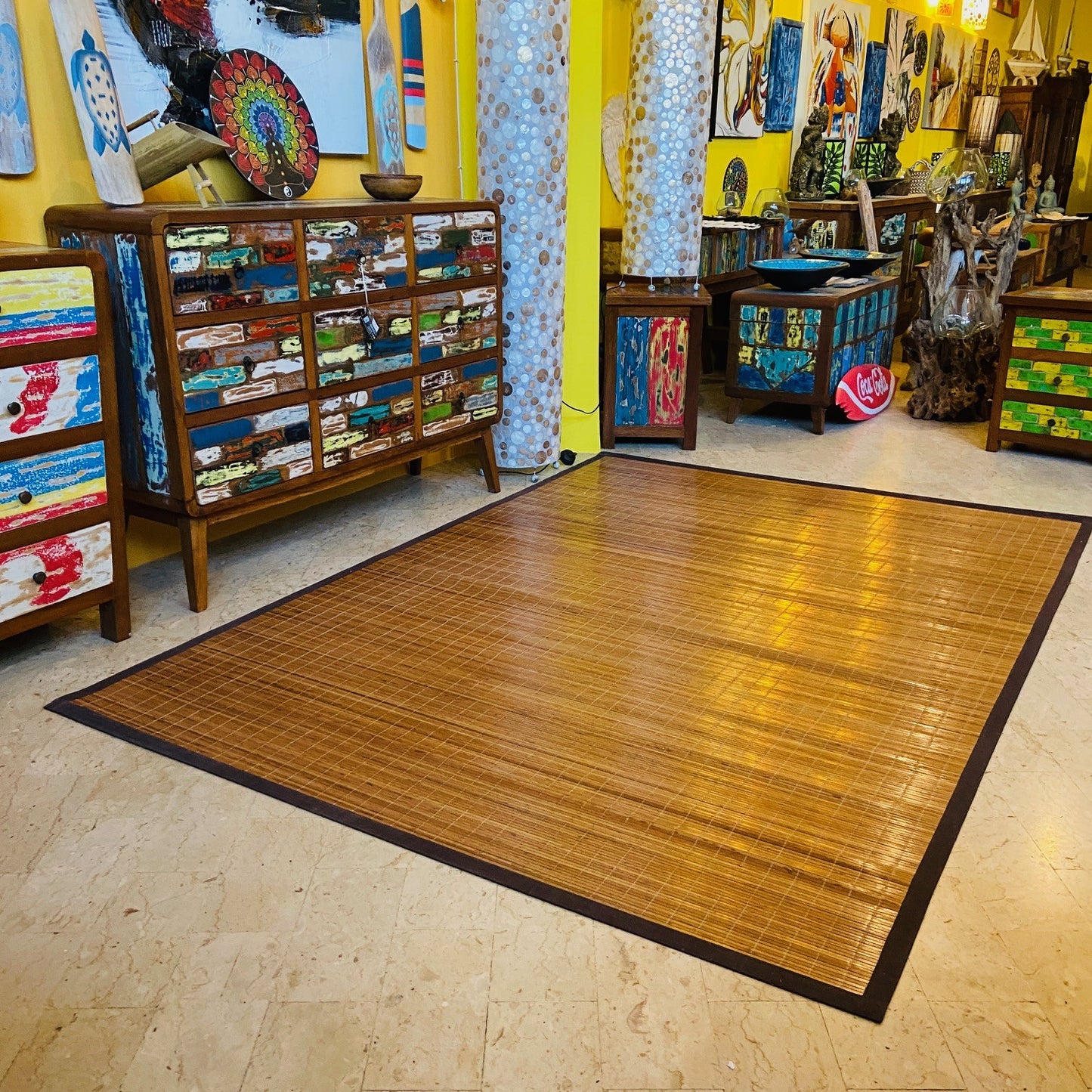 Tapis ethnique en bambou rouge et tissu