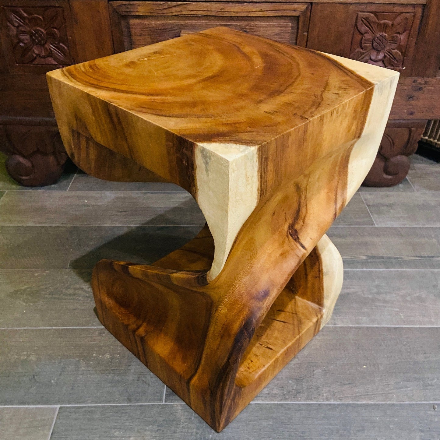 Comodino Etnico Legno Suar Massello Sgabello Spirale Tavolino Clessidra