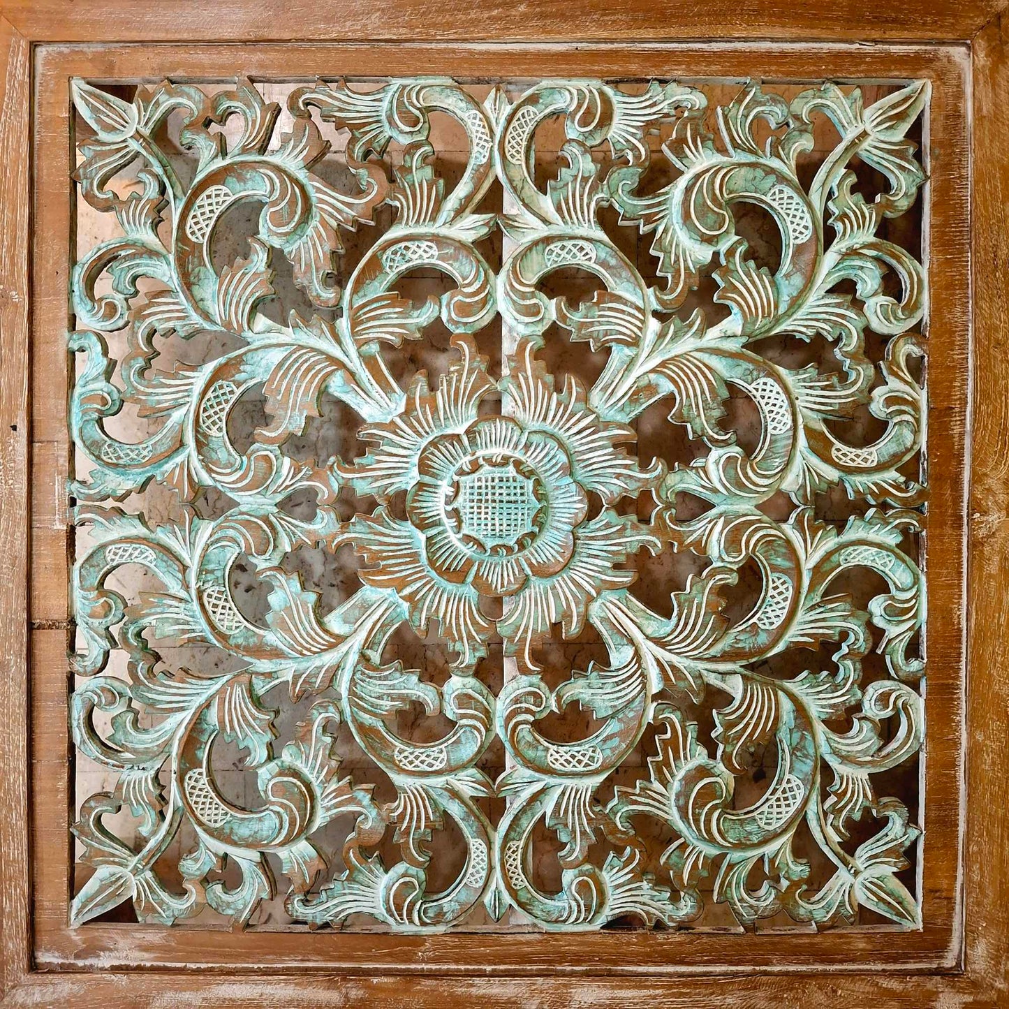 Tavolino etnico da salotto design floreale in legno teak