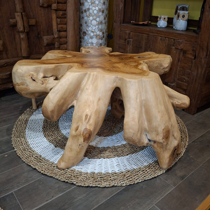 Tavolino in radice di teak etnico