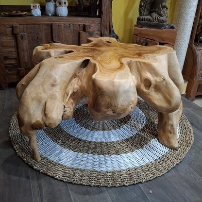 Tavolino in radice di teak etnico