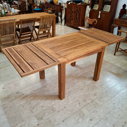Tavolo allungabile in legno teak massello