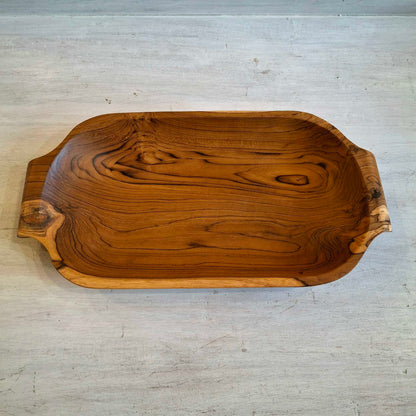 Vassoio in legno teak con maniaci intagliati