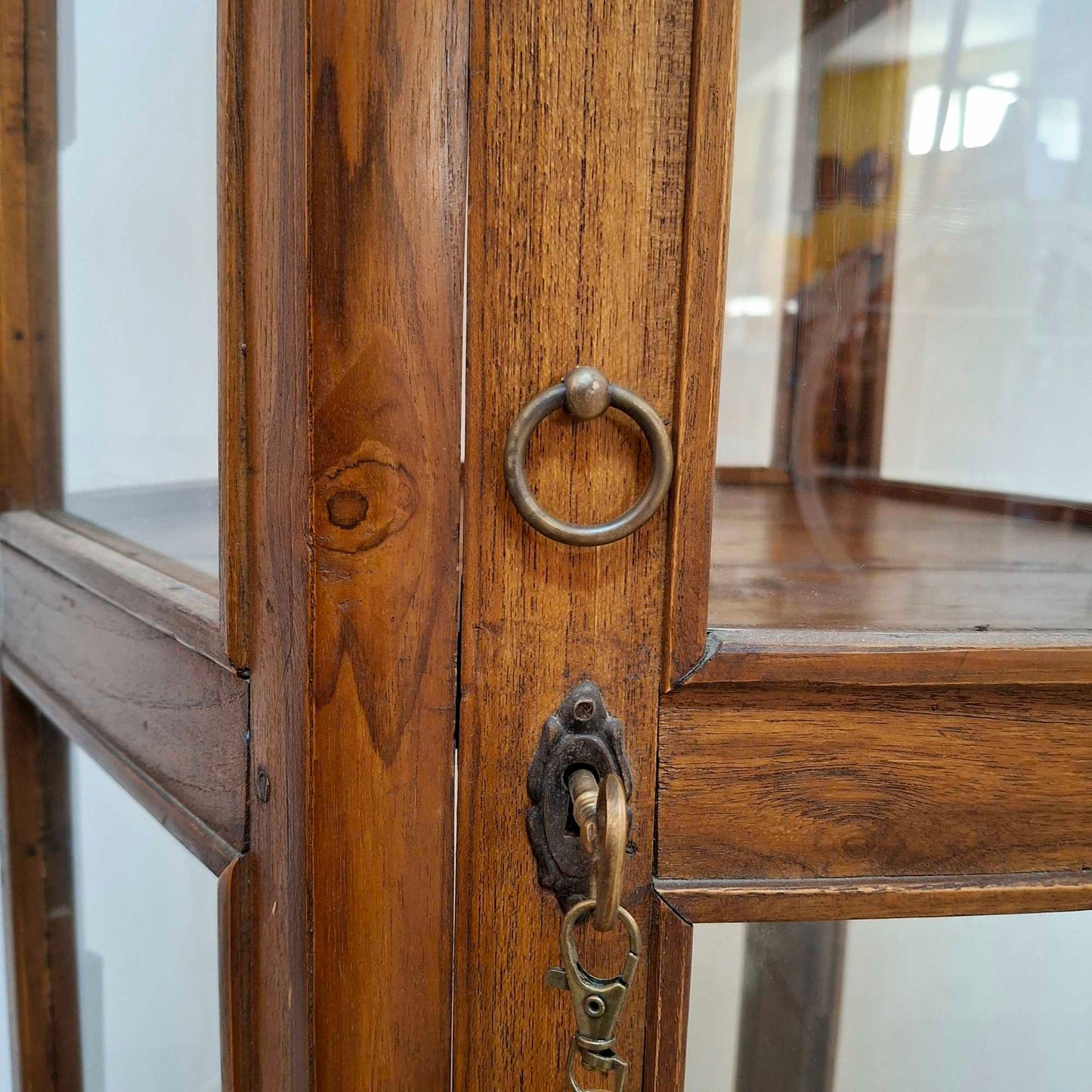 Vetrinetta espositore esagonale arte povera