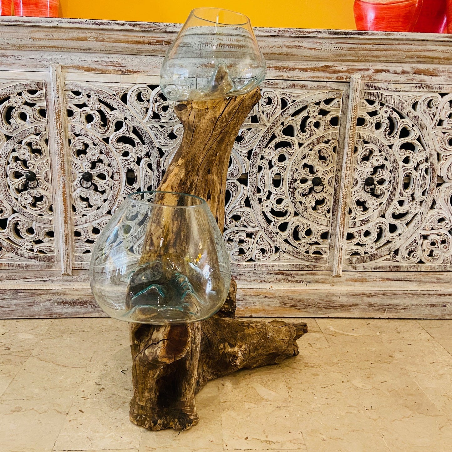 Ethnic vase, aquarium, root and glass