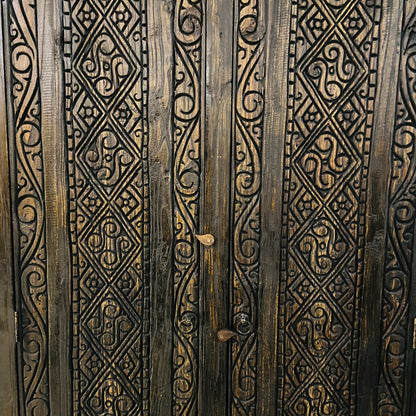 Armoire ethnique viking Armoire tribale celtique
