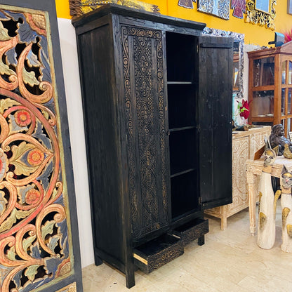 Armoire ethnique viking Armoire tribale celtique