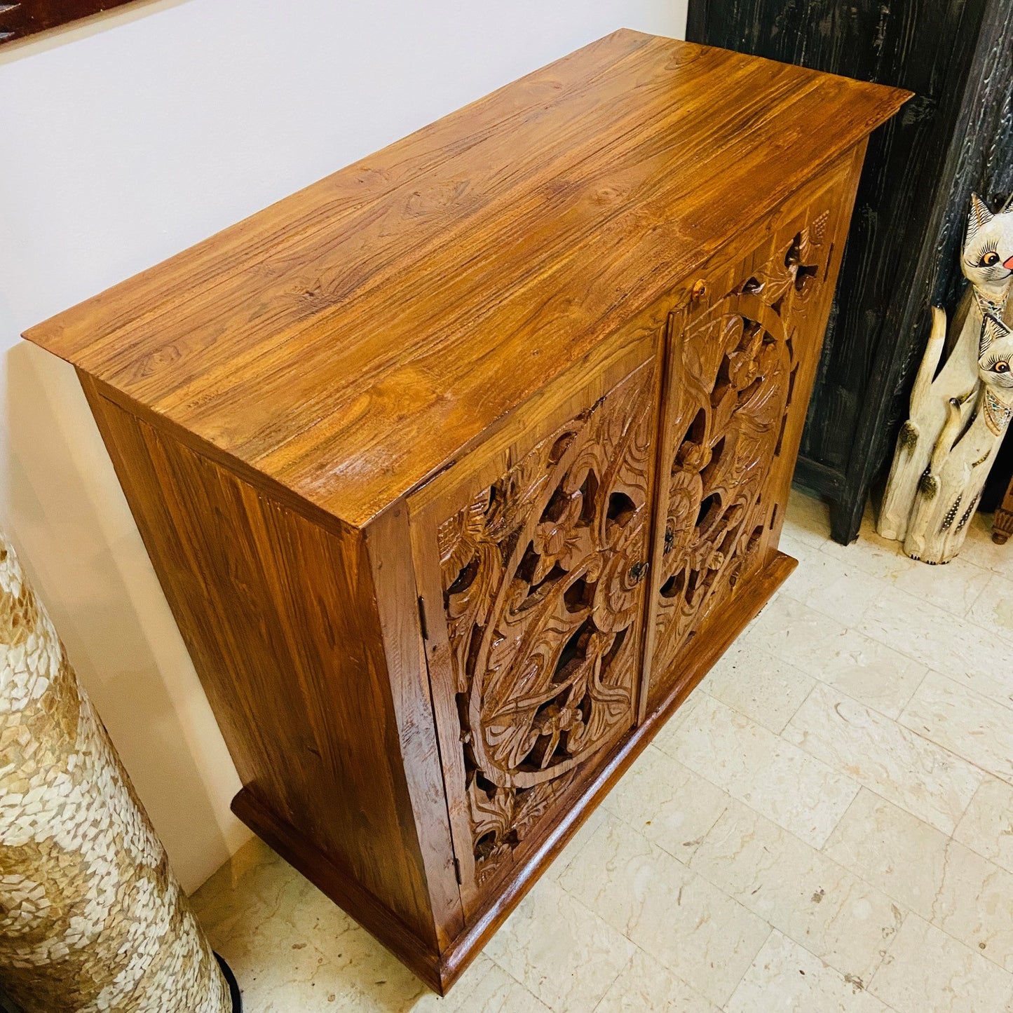 Ethnic furniture entrance sideboard floral decorations