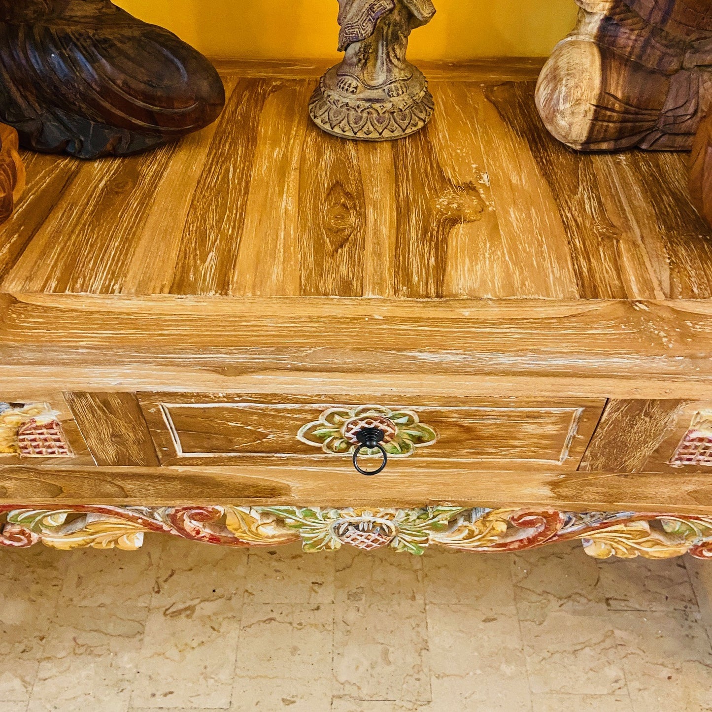 Console ethnique meuble d'entrée sculptures florales