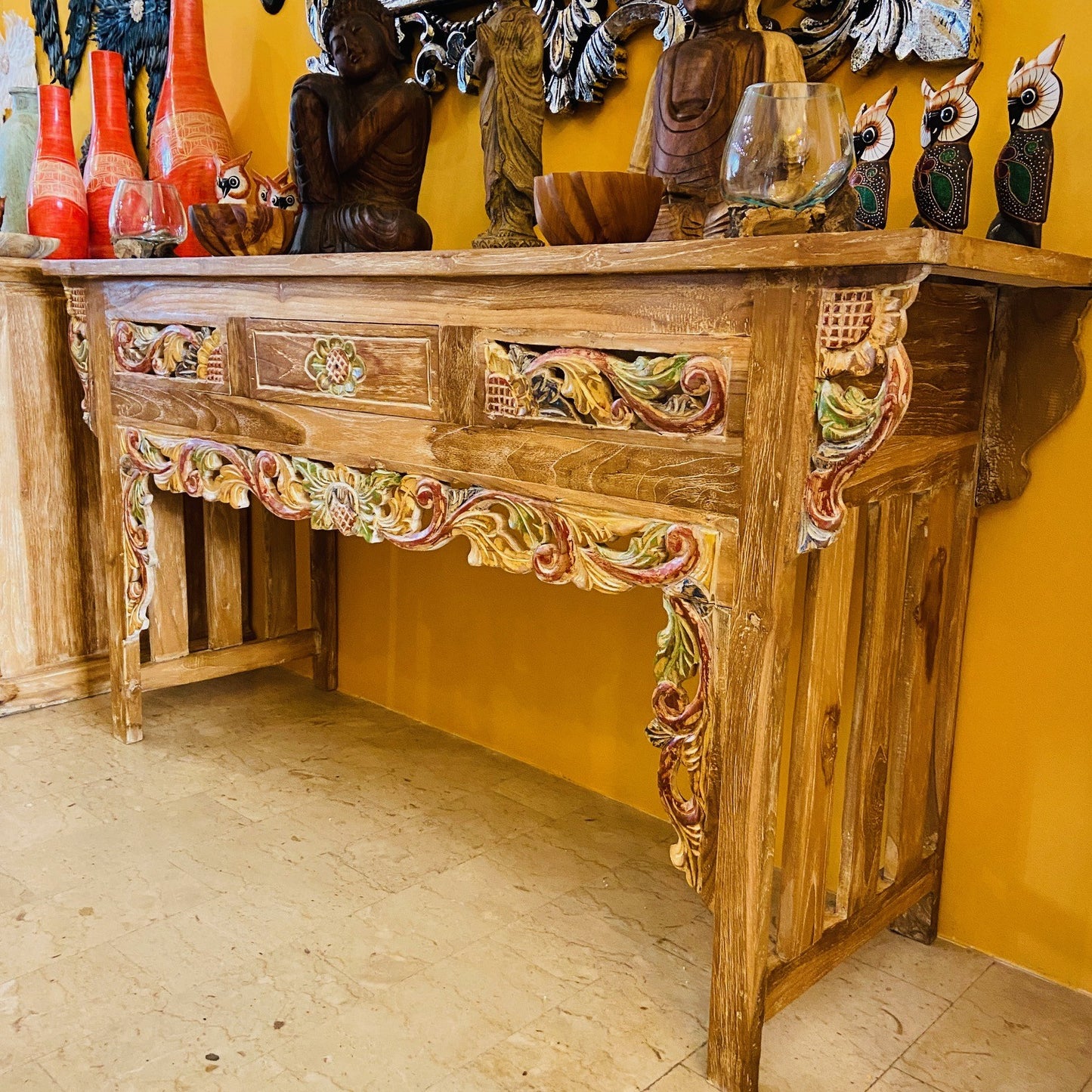 Console ethnique meuble d'entrée sculptures florales