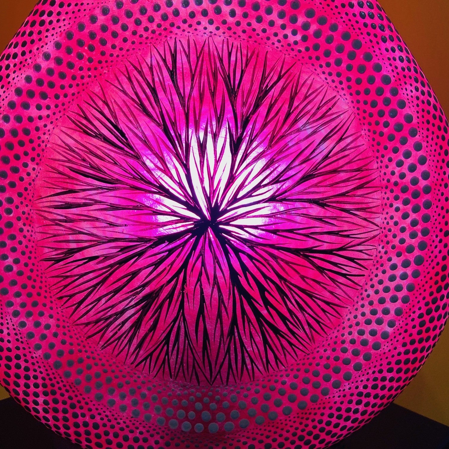 Lampada Etnica Bottiglia Abatjour Design Loto rosso - ETNICBAY