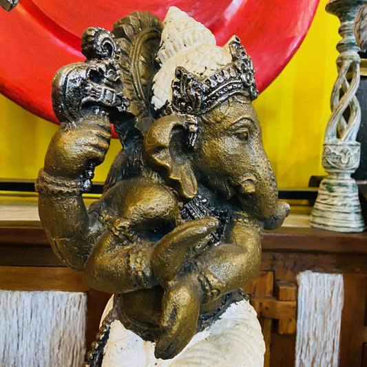 Statue ethnique hindoue Ganesh dansant en bronze blanc