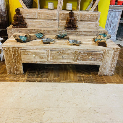 Table basse en teck de style shabby chic